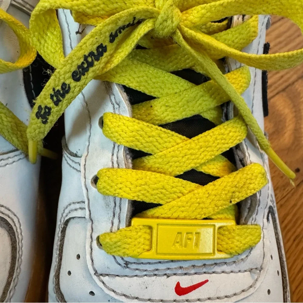 Nike Air Force 1 Size 6 Youth - Picture 4 of 10